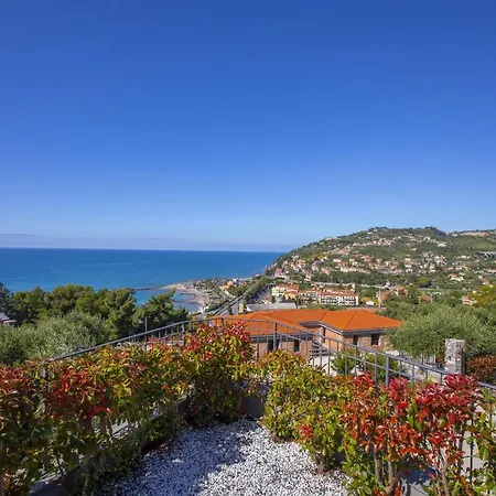 Villa Lalla Porto Maurizio